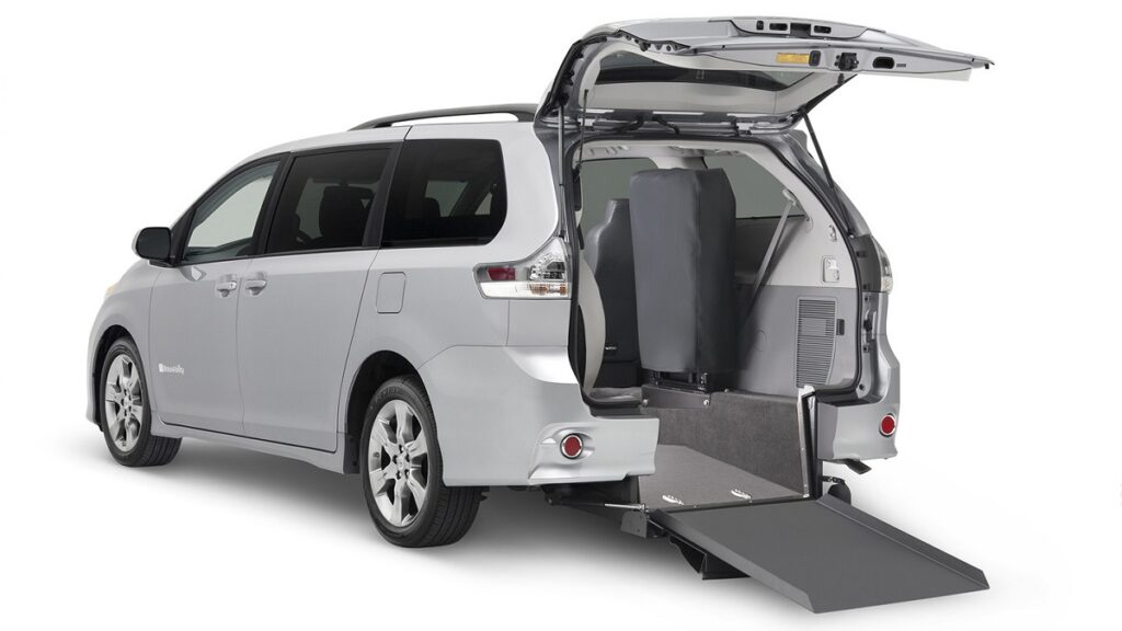 wheelchair taxi Perth
